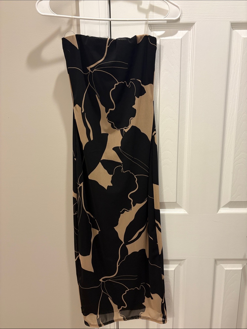 Black & Beige Floral Strapless Midi Dress